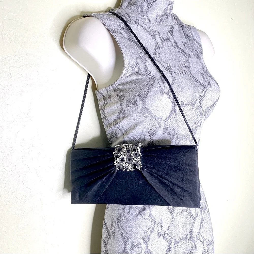 Jessica McClintock Satin Black Beaded Rhinestone Evening Clutch Purse handbag